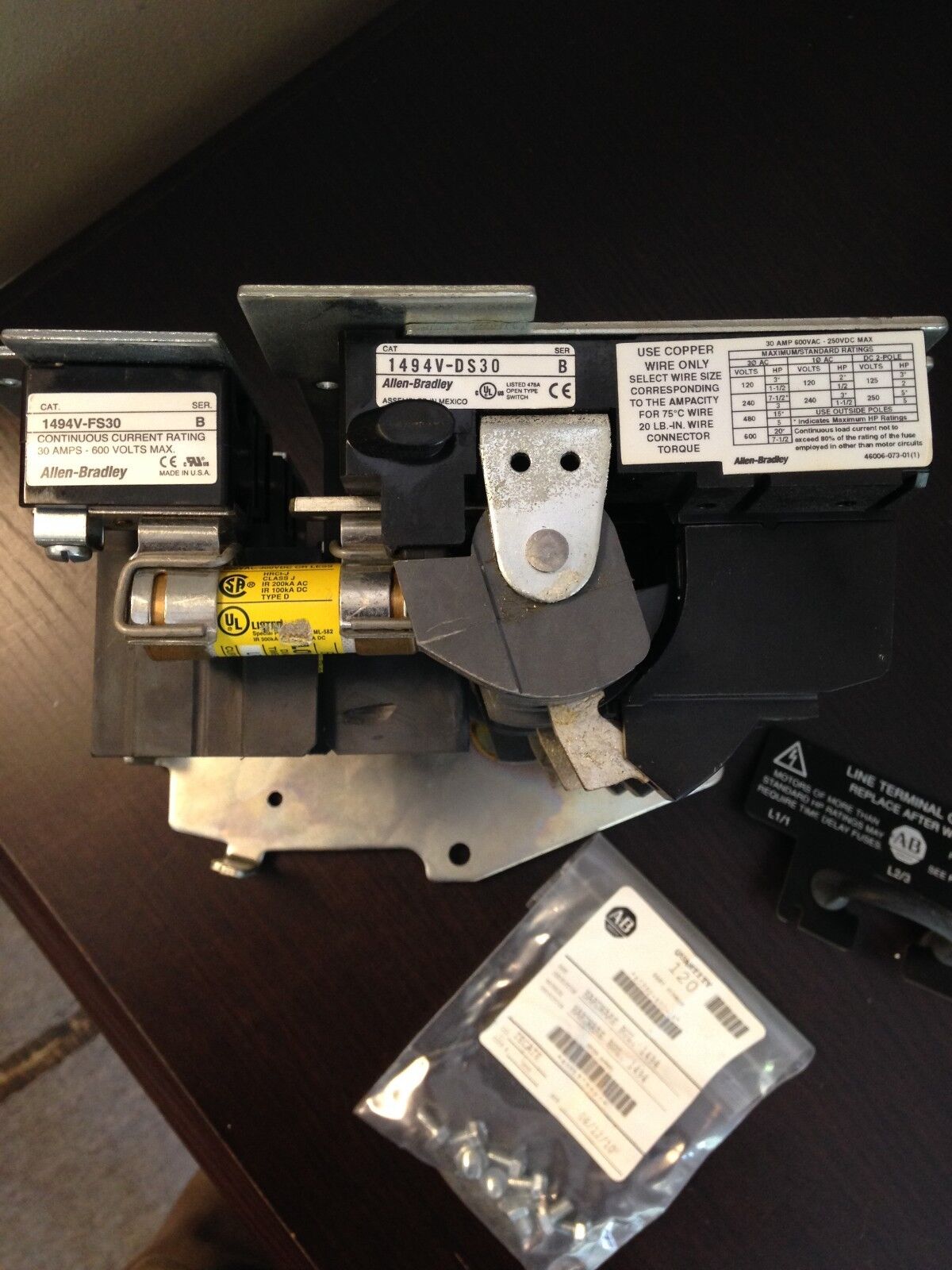 Allen Bradley Trailer Fuse Block Kit, 1494V-FS30