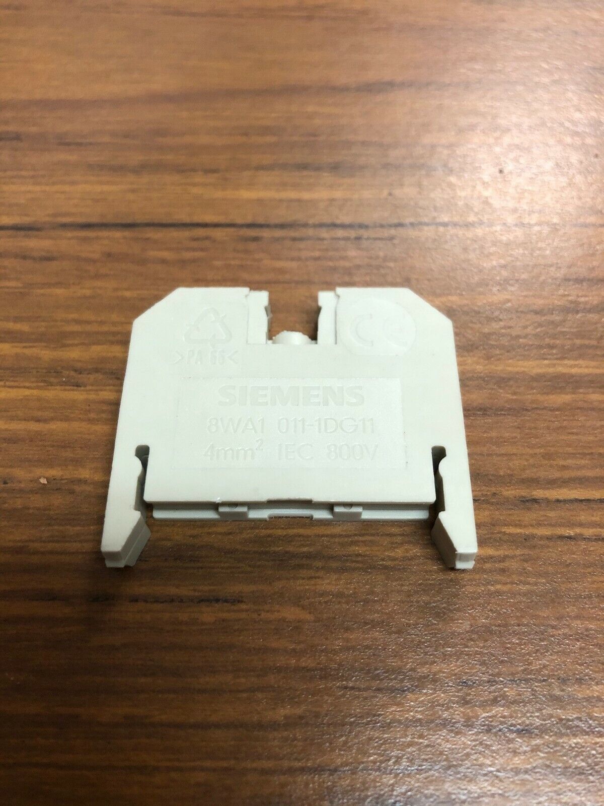 Siemens Terminal Block, 8WA1 011-1DG11, SOLD IN LOT OF 87