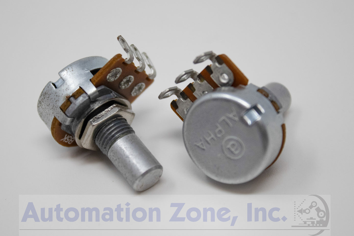 Alpha 24mm Rotary Potentiometer (286265) – 25kΩ Linear (B25K), Solid Shaft, Solder Lugs Pack of 5